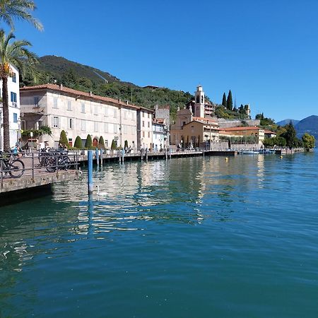 Miralago Casa Vacanze Riva di Solto Luaran gambar
