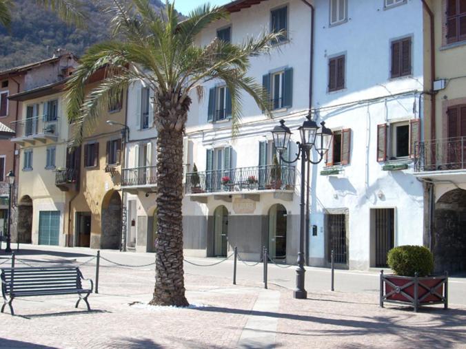 Miralago Casa Vacanze Riva di Solto Bilik gambar